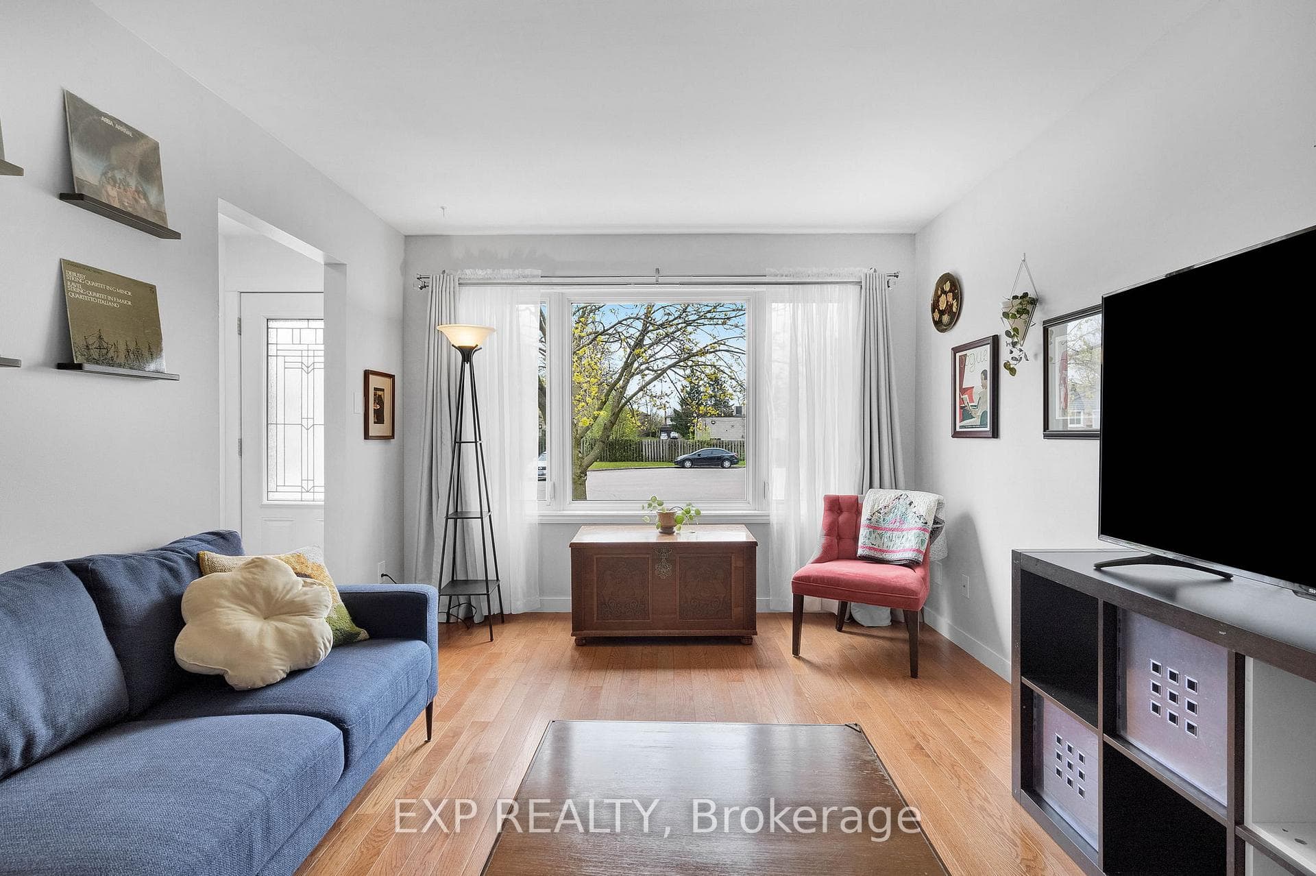 34 Taylor Crescent photo 10