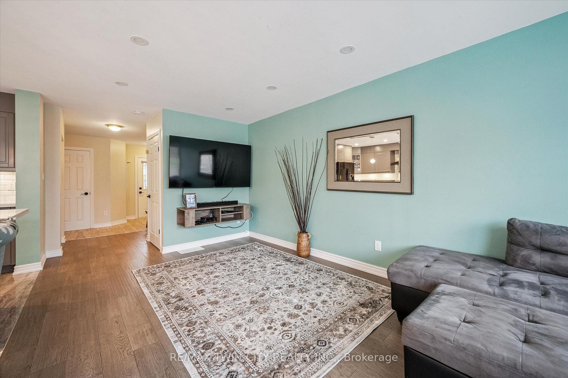 116 Kerwood Drive photo 6