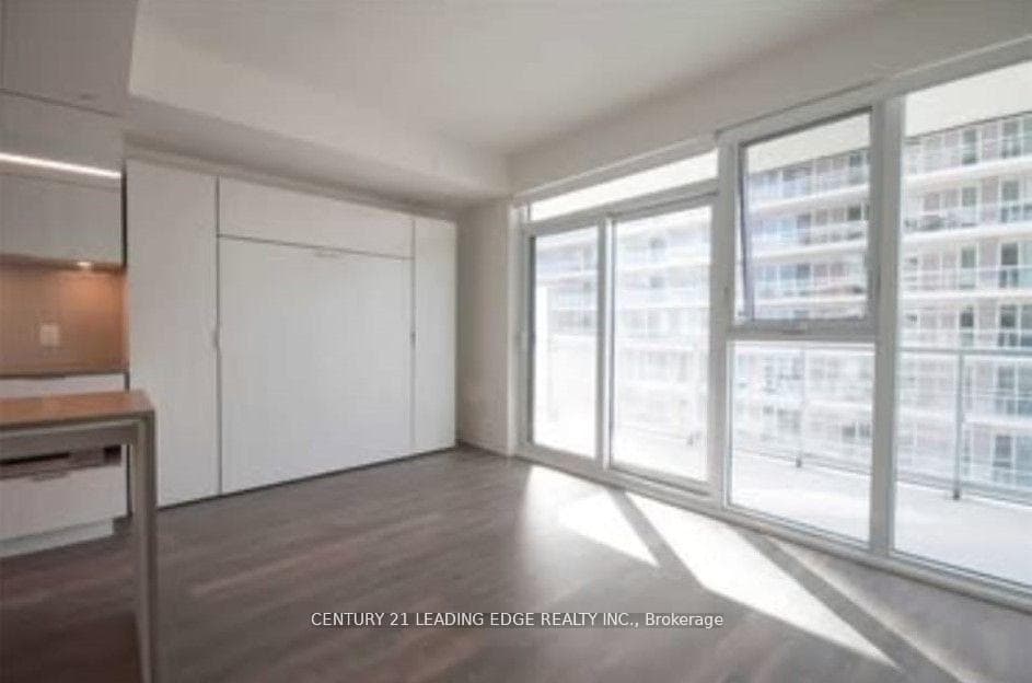 20 Richardson Street Unit 2406 photo 13