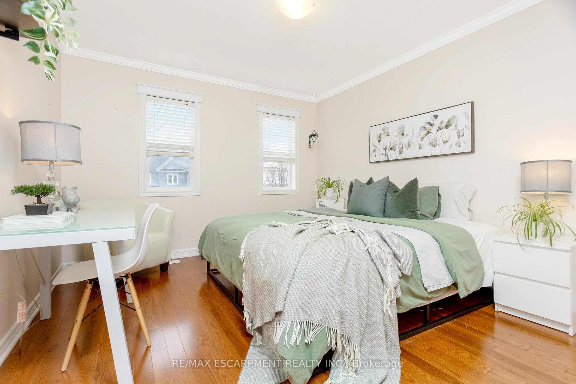 14 Hurst Street photo 23