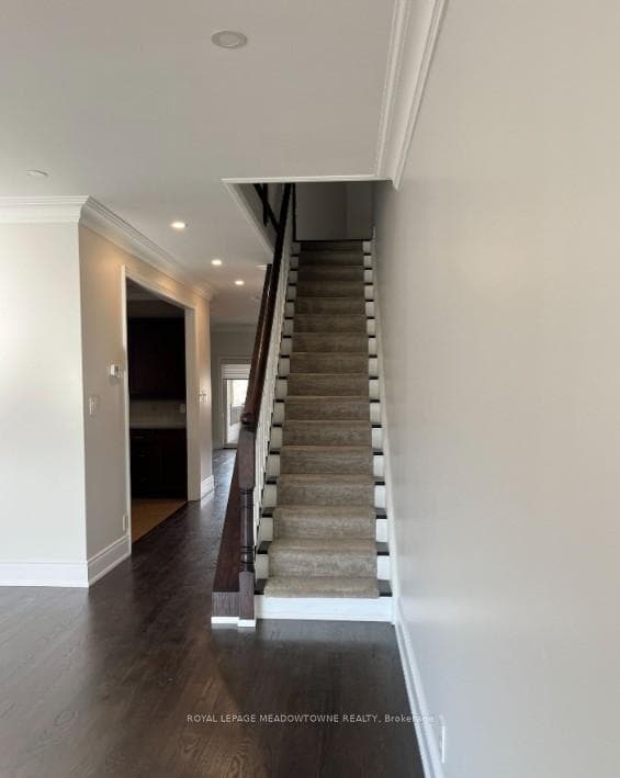 587 Thompson Road Unit 9 photo 11