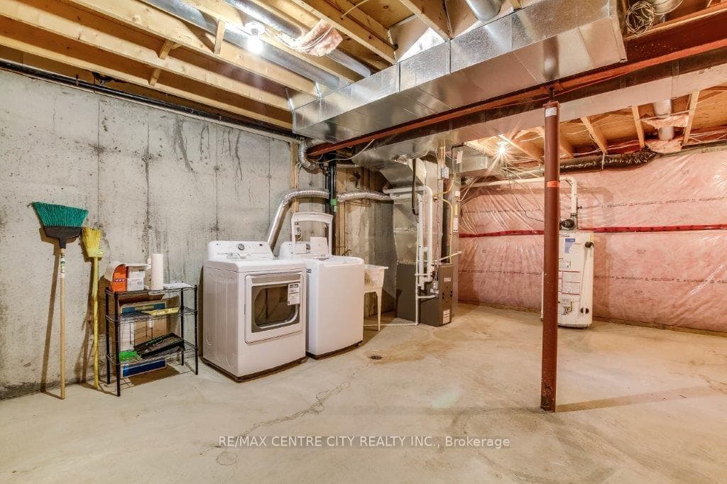 1199 Reardon Boulevard Unit 14 photo 16