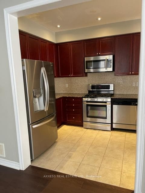 2449 Grand Oak Trail photo 3