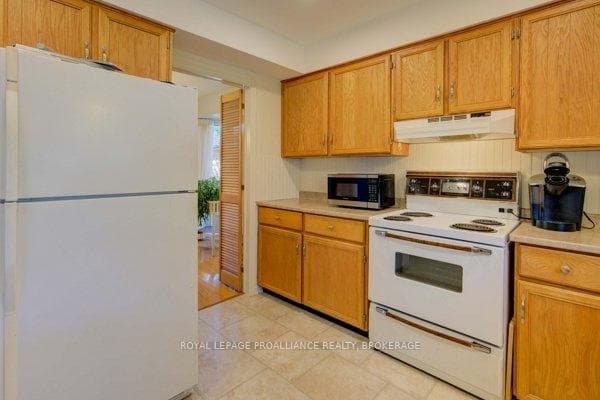 402 Briarwood Drive photo 20