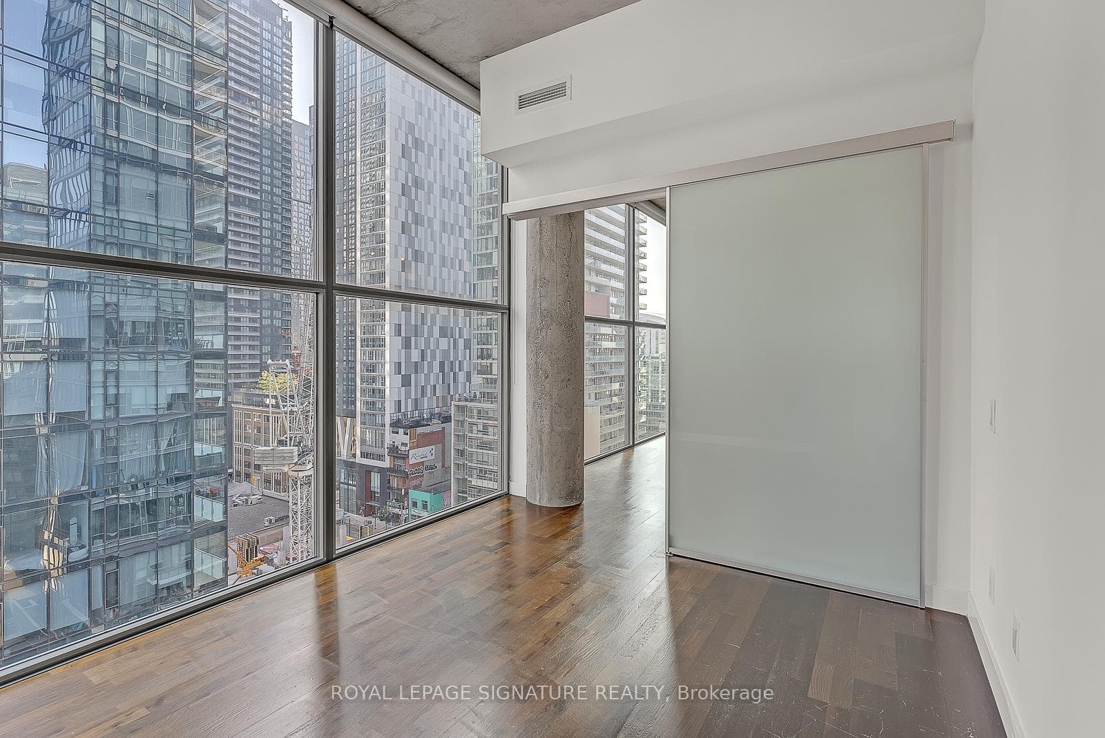 25 Oxley Street Unit 1305 photo 15