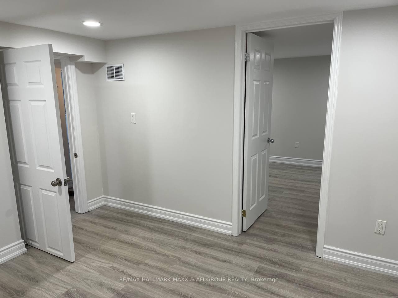 3 Evan Road Unit Bsmt photo 8
