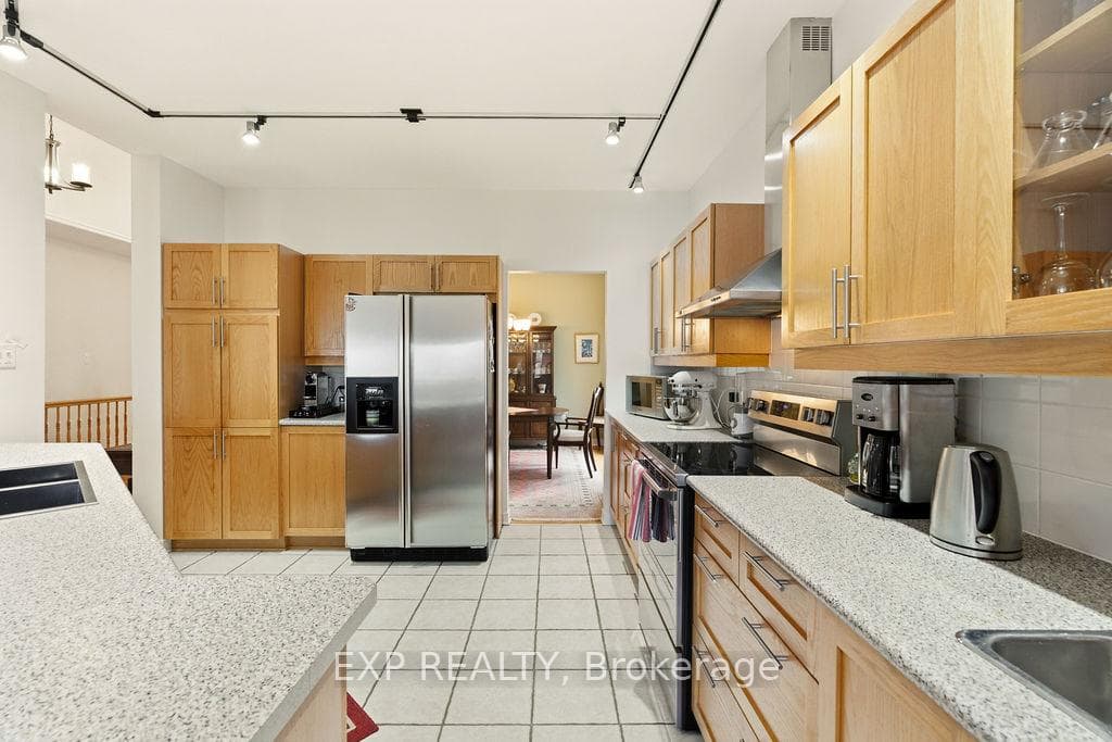 1176 Mulder Avenue photo 21