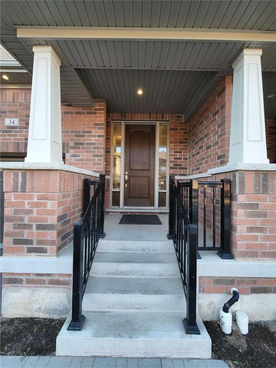 34 Stonehill Avenue photo 2