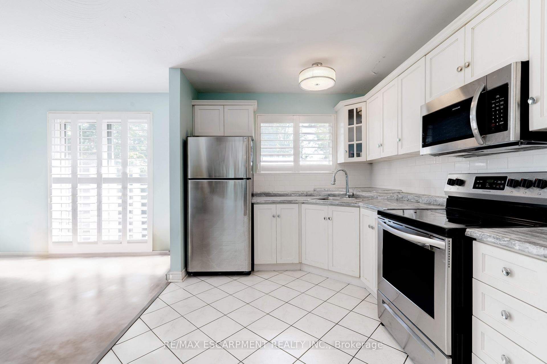 2373 King Street Unit 17 photo 8