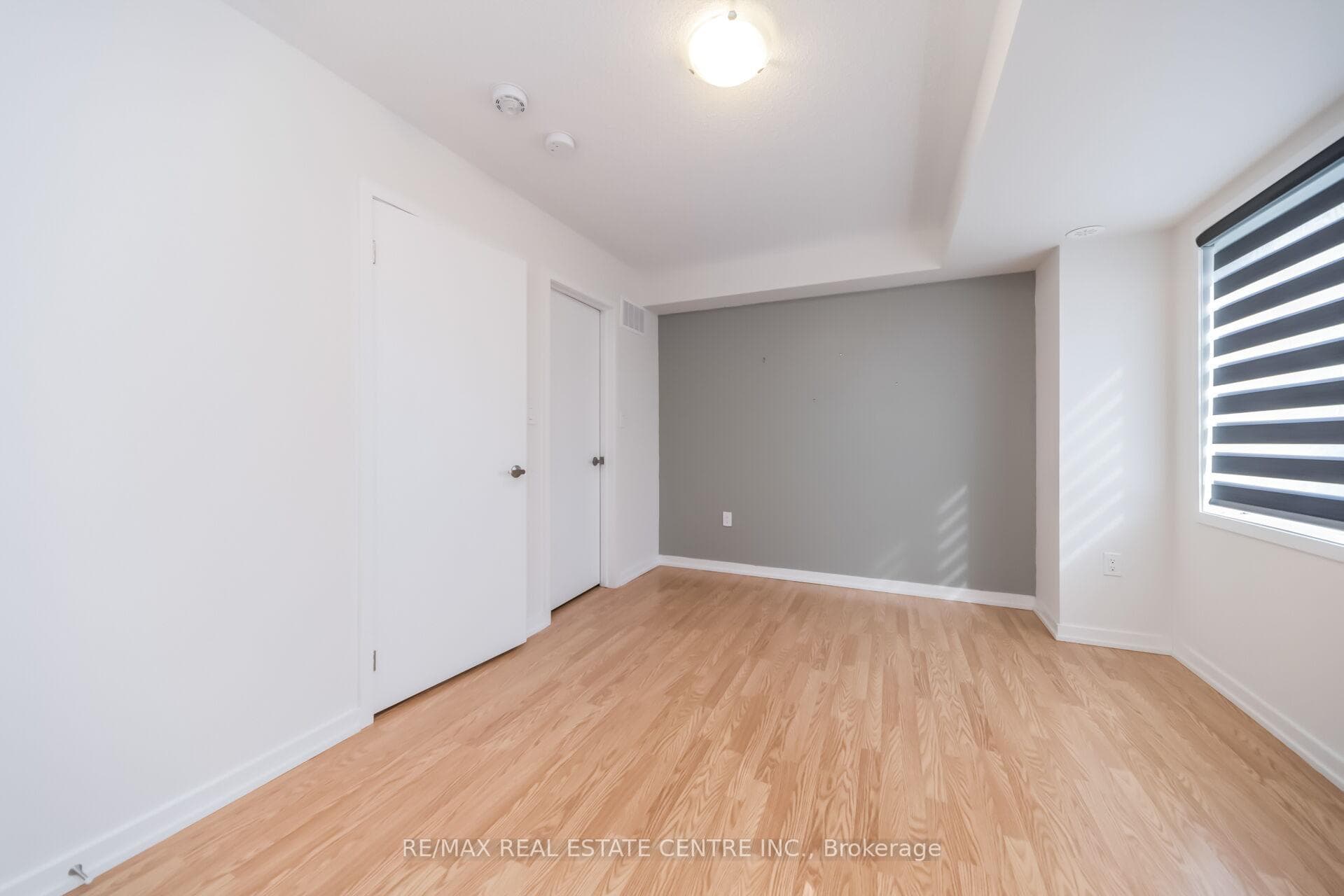 30 Lambert Lane photo 26