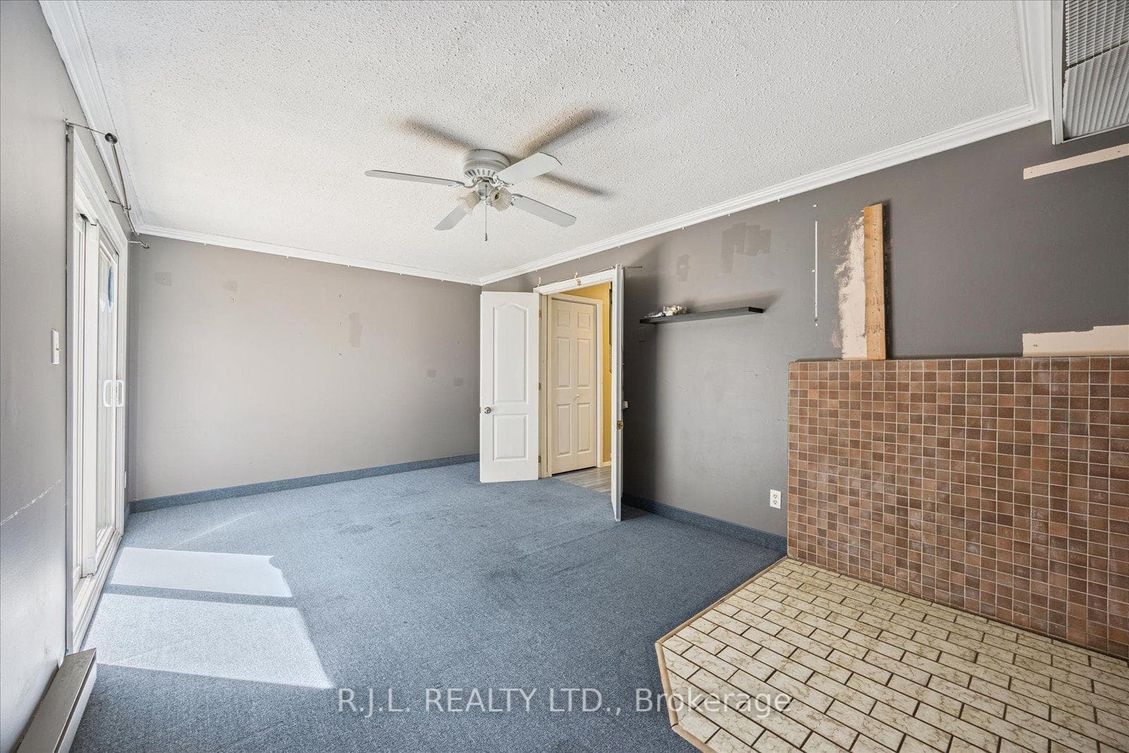30 Champlain Crescent Unit 26 photo 15