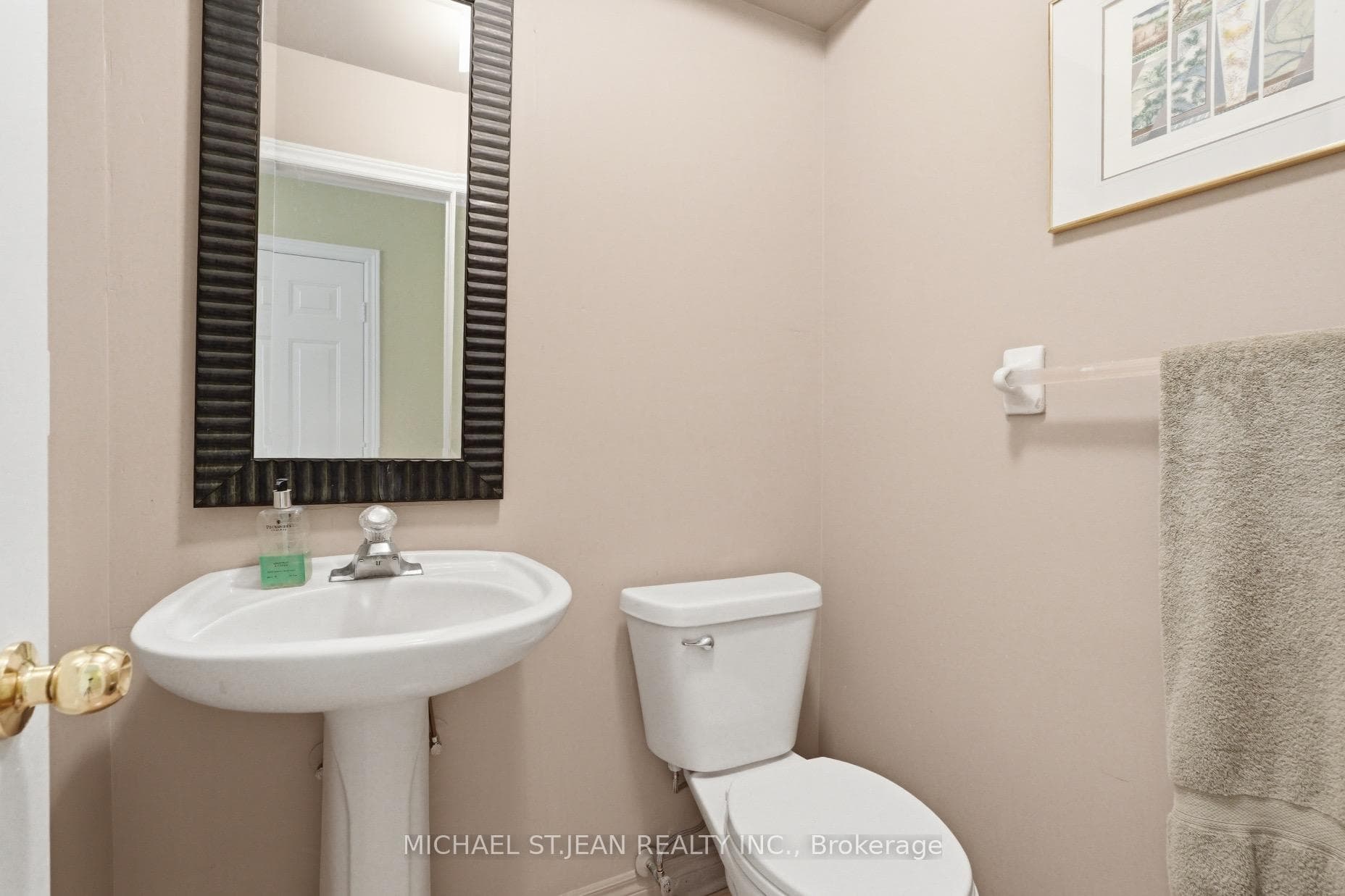 2871 Darien Road Unit 14 photo 21