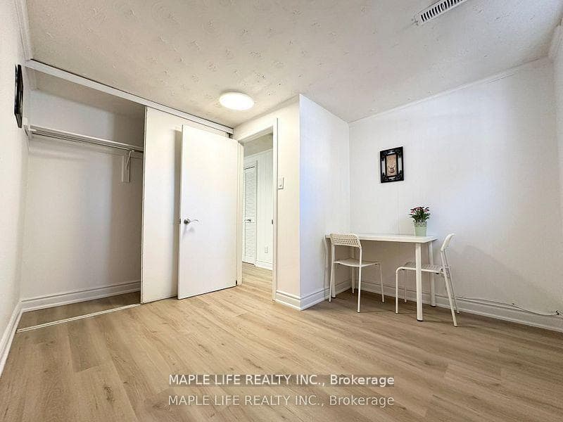 55 James Gray Drive Unit Lower photo 9