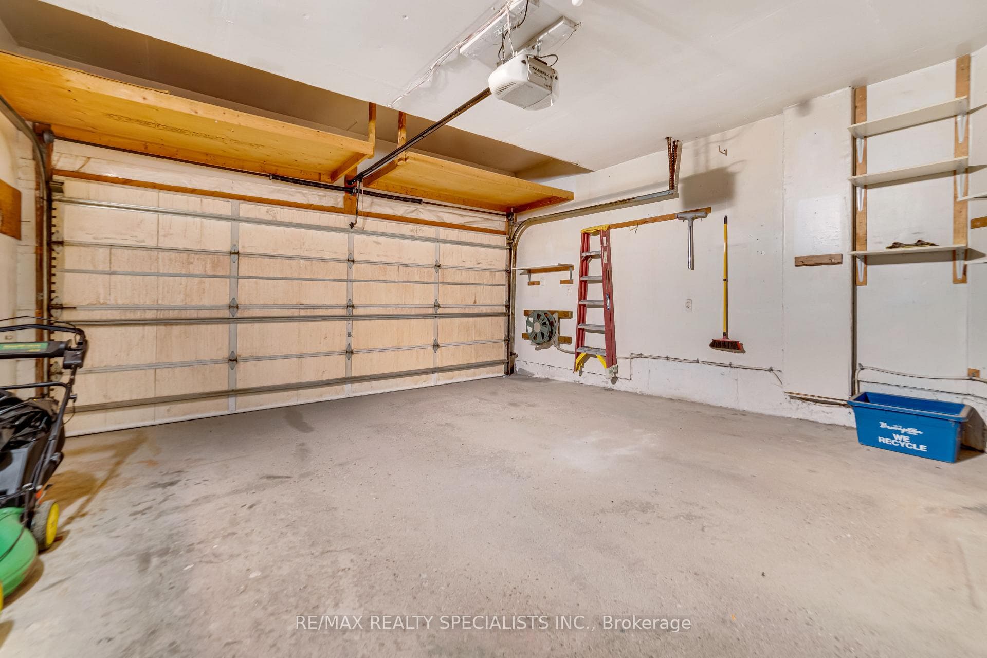 2 Torada Court photo 36