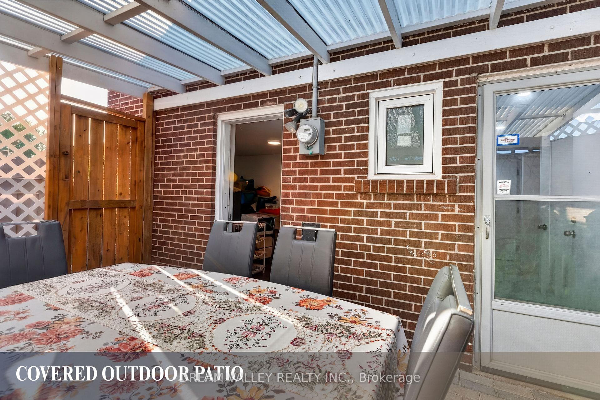 51 Sloley Road photo 36