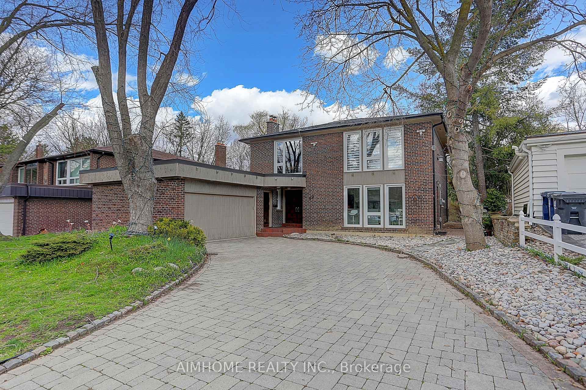 40 Beardmore Crescent photo 1