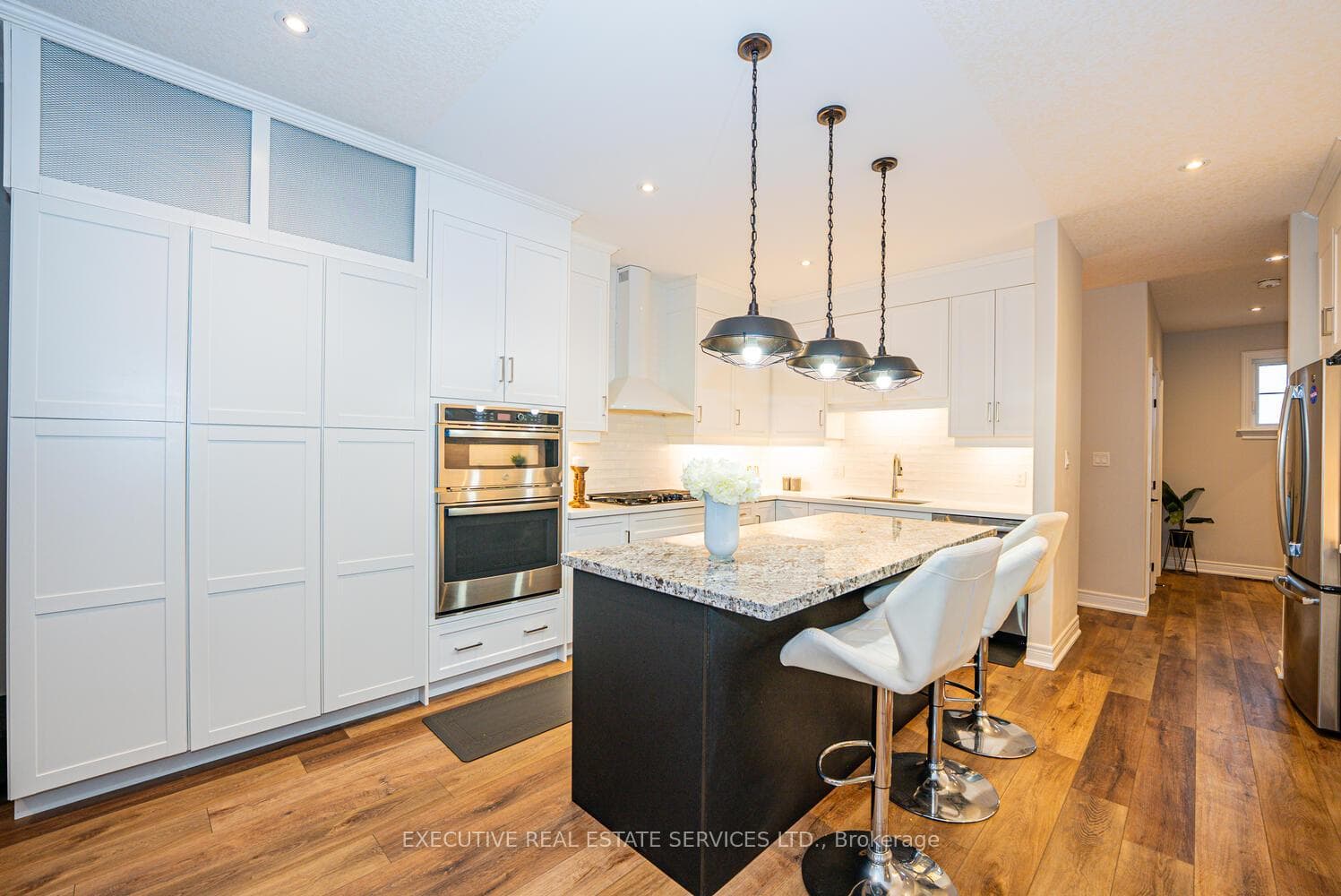 2848 King Street Unit 11 photo 28
