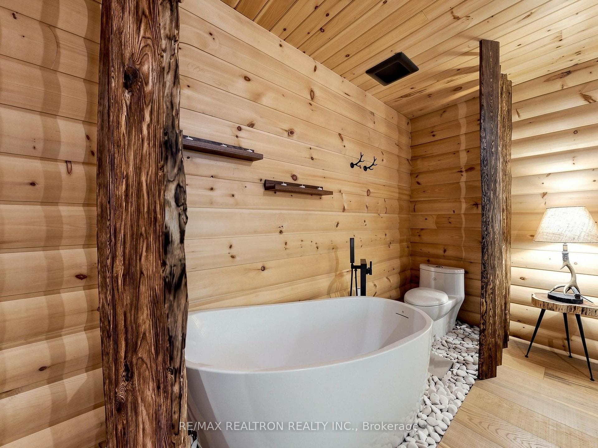 1575 Rugged Lane photo 33
