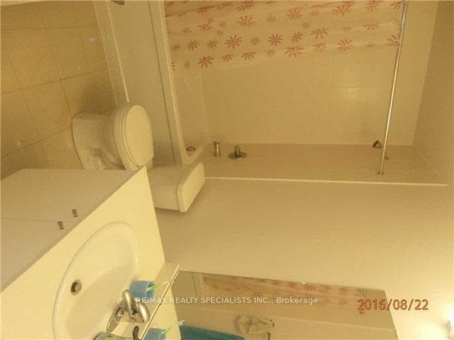 3985 Grand Park Drive Unit 2006 photo 8