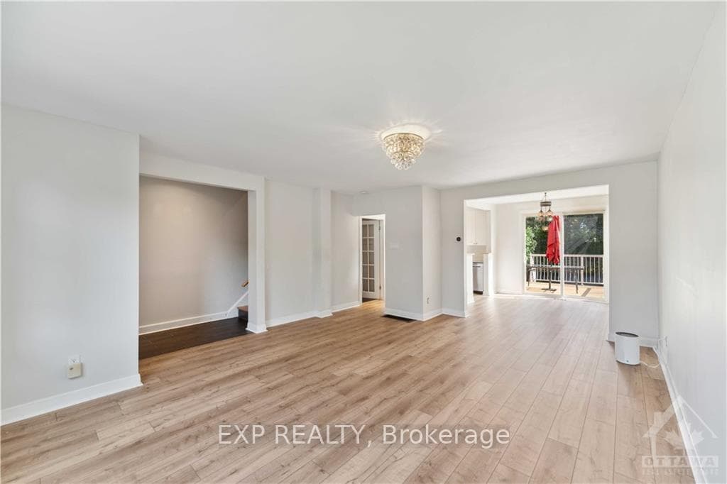 284 SELBY Avenue photo 4