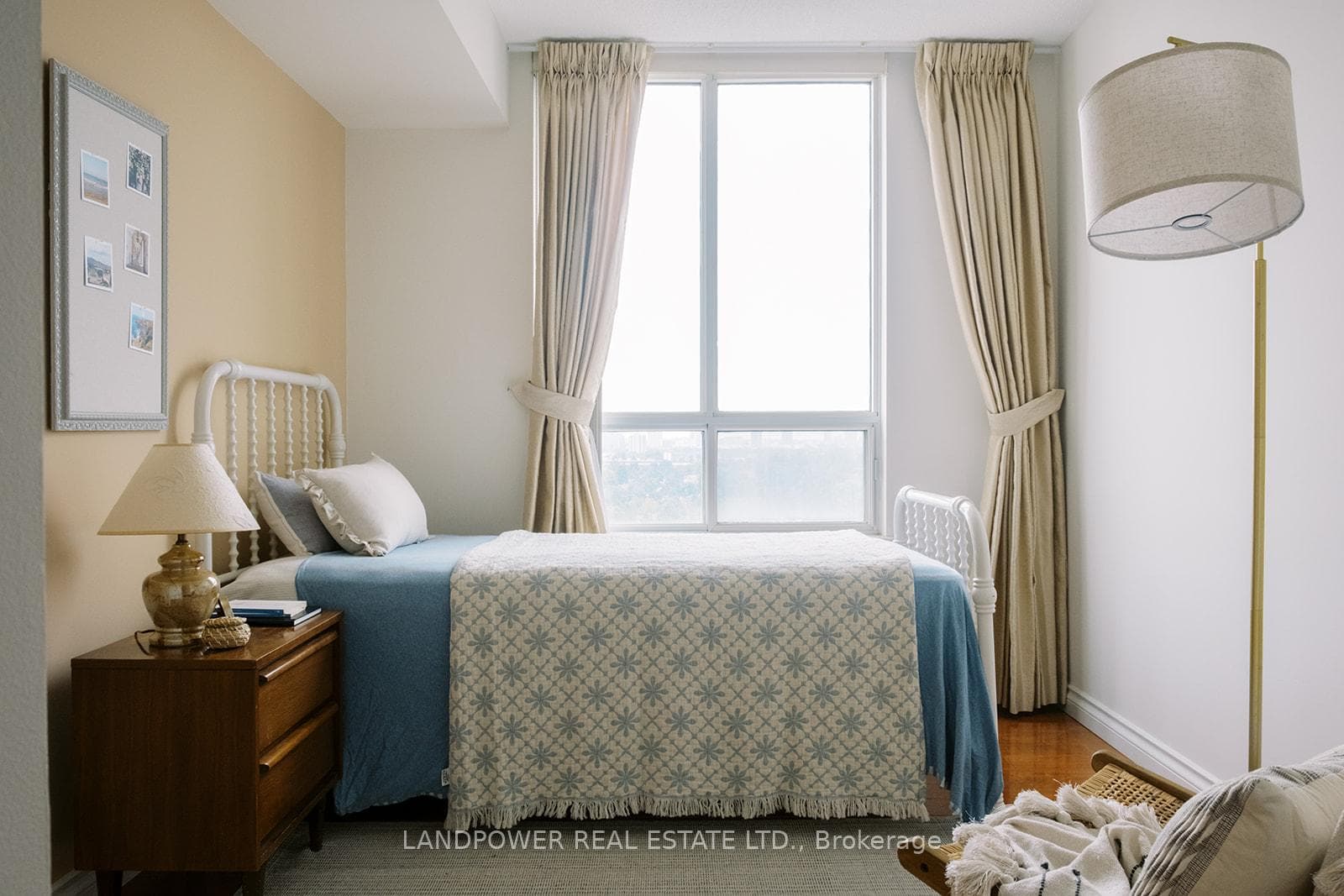 5001 Finch Avenue Unit 1602 photo 24