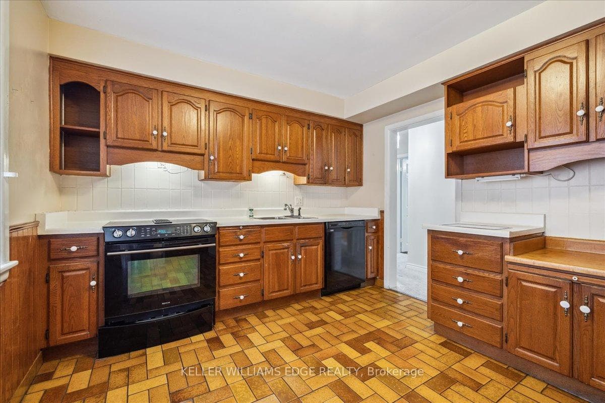 366 Pepper Drive photo 15