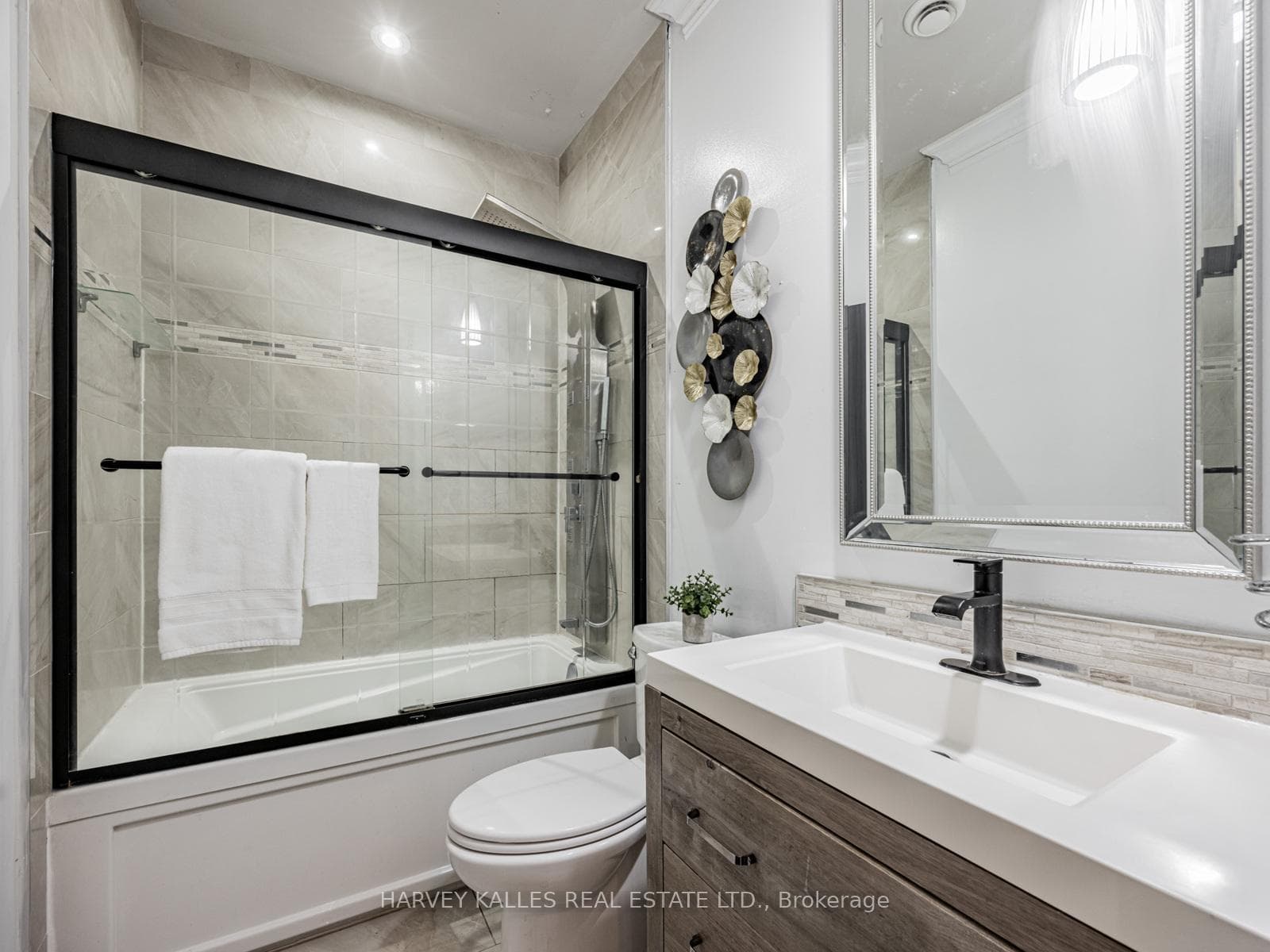 2351 Kennedy Road Unit 126 photo 14