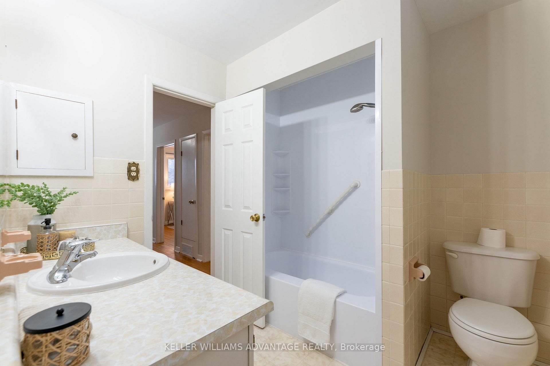 10 Griselda Crescent photo 23