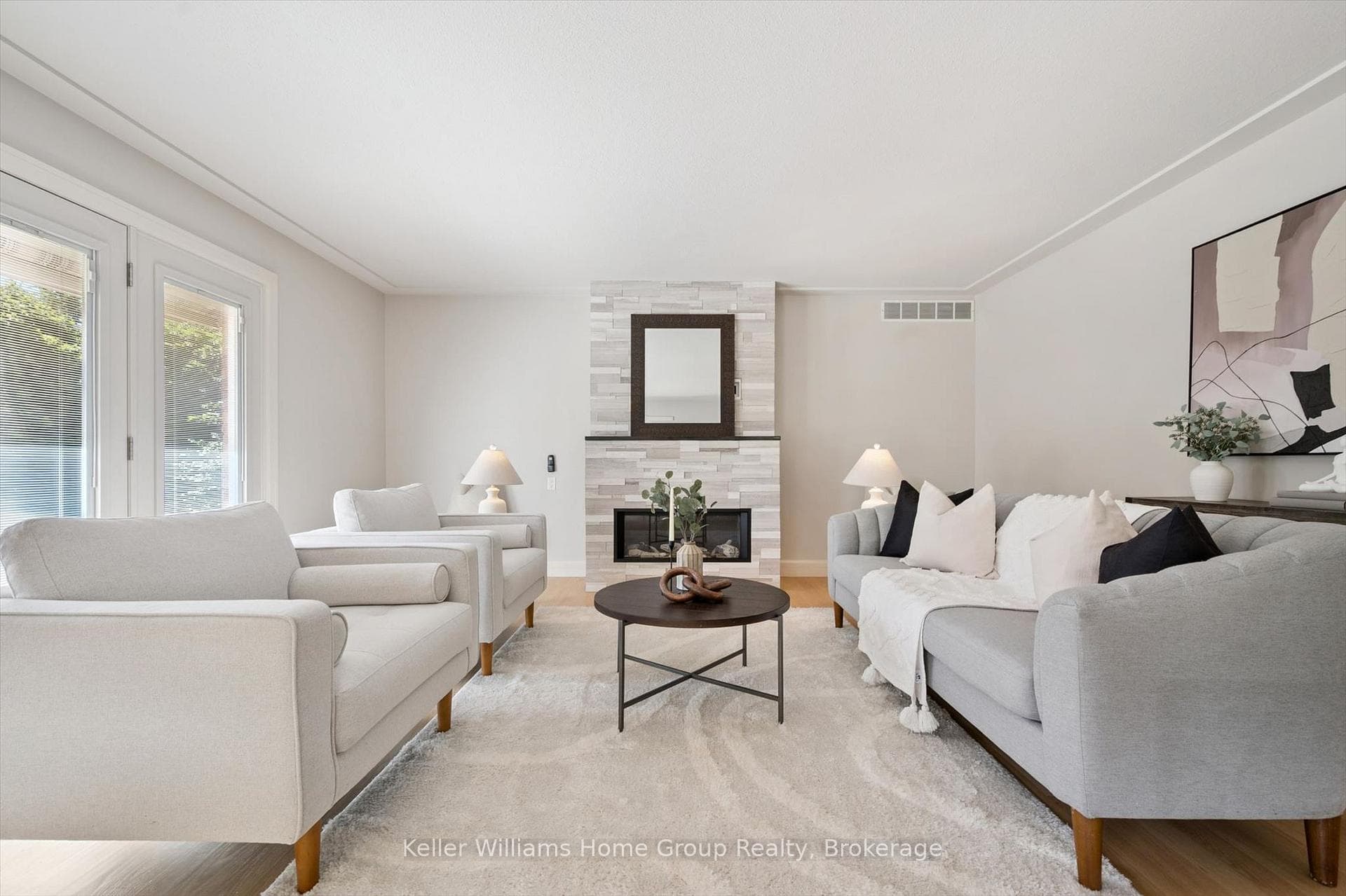 22 Lyle Place photo 9