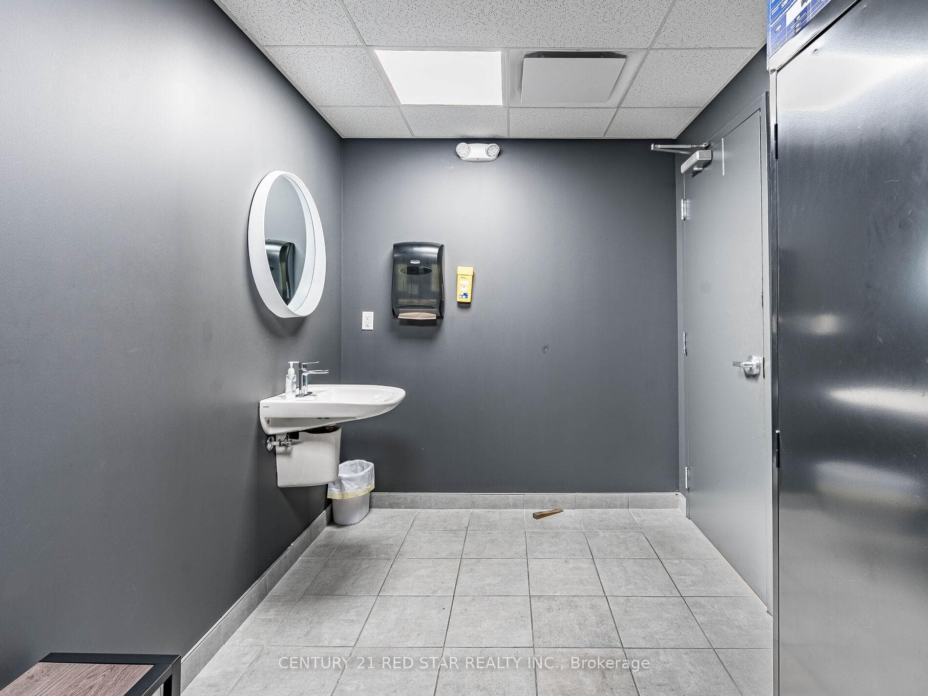 1 Market Lane Unit 1 photo 25