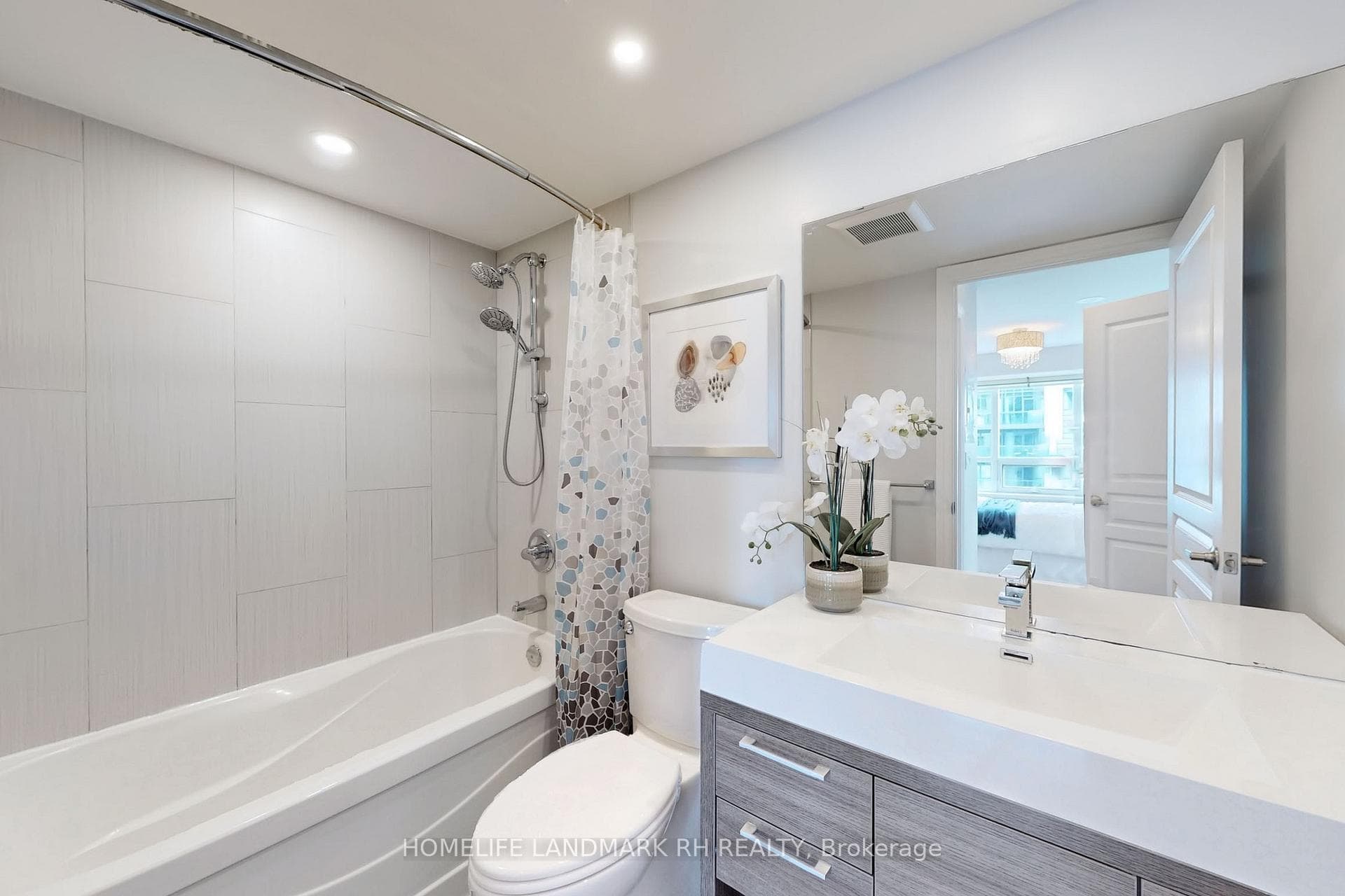 32 Clegg Road Unit 816 photo 15