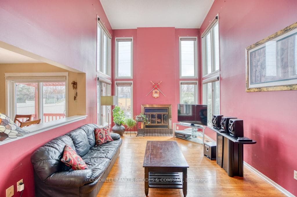75 Dossetter Way photo 9