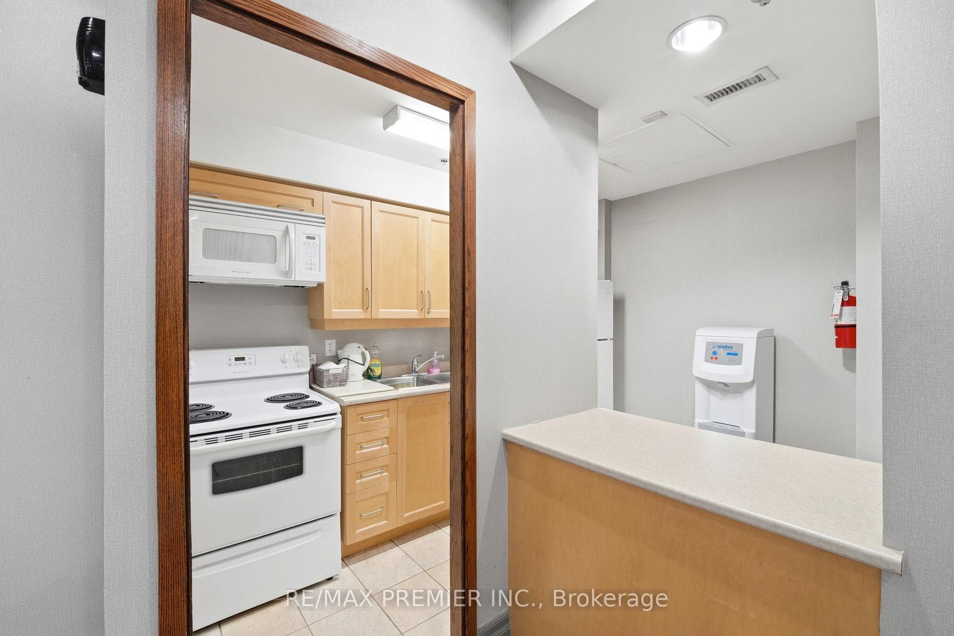 2772 Keele Street Unit 306 photo 25