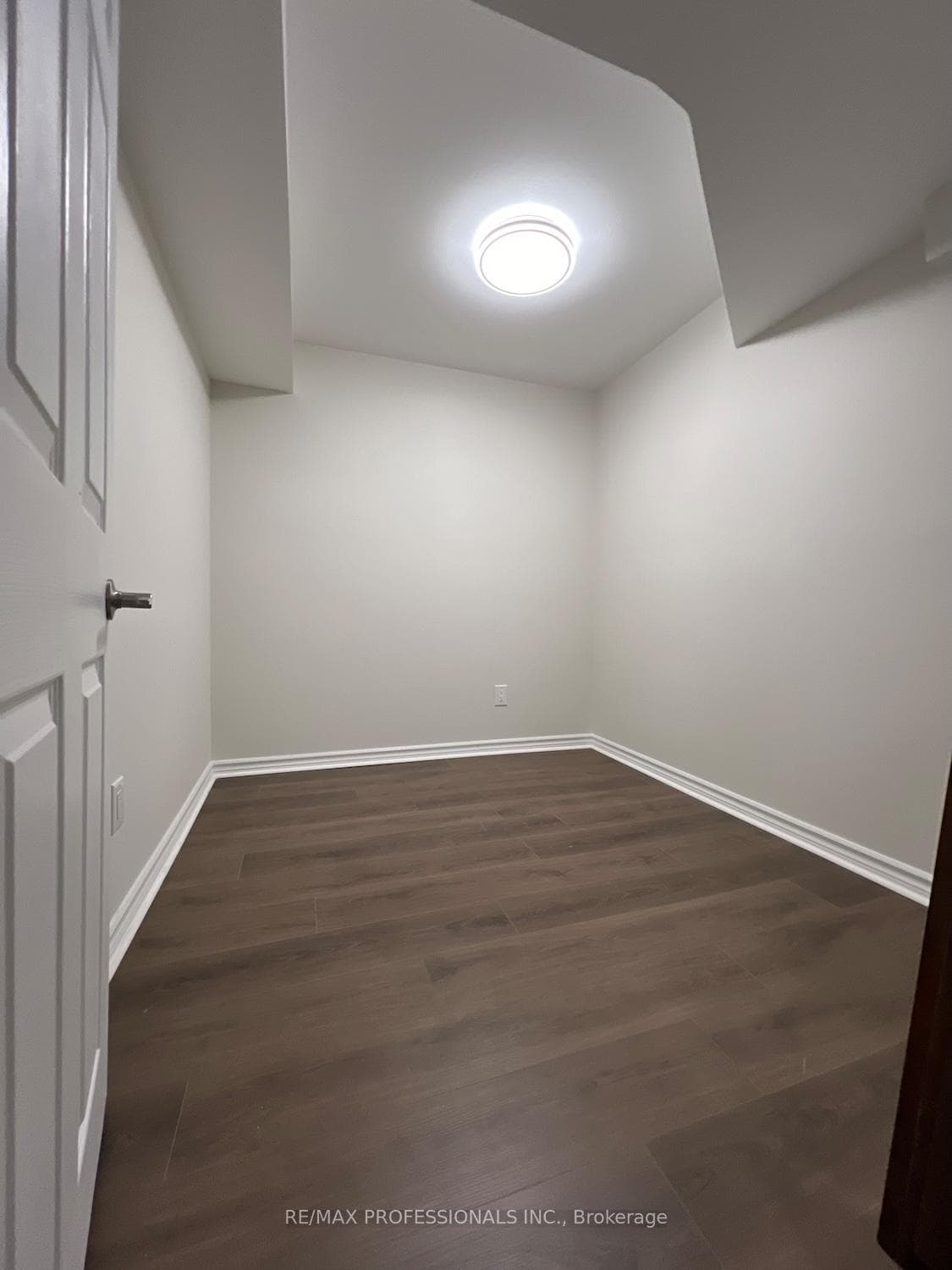 1497 Grazia Court photo 8