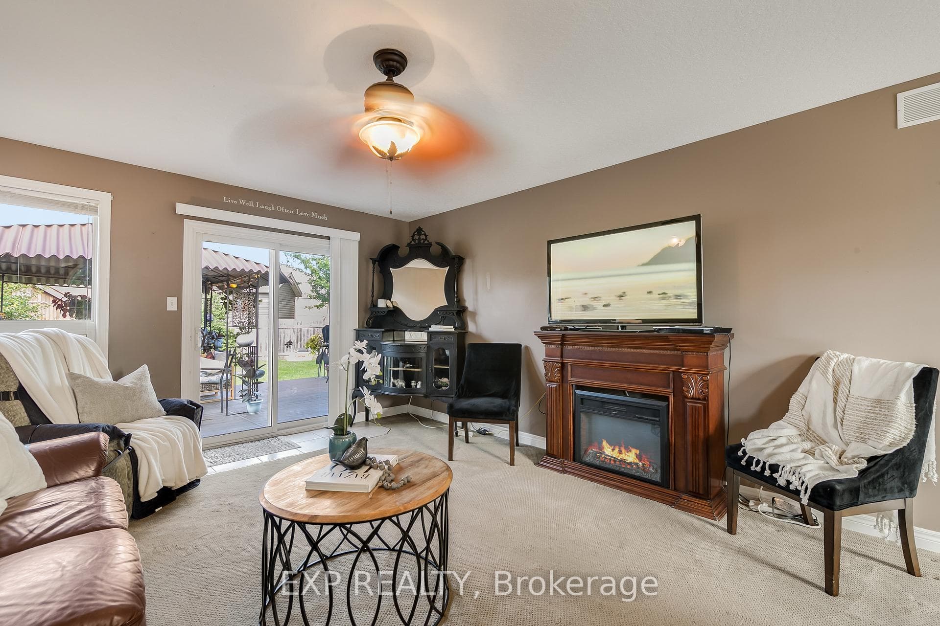 88 Andrews Drive photo 13