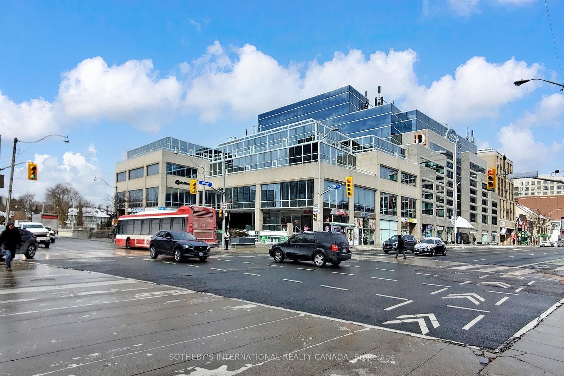 1901 Yonge Street Unit 305 photo 41