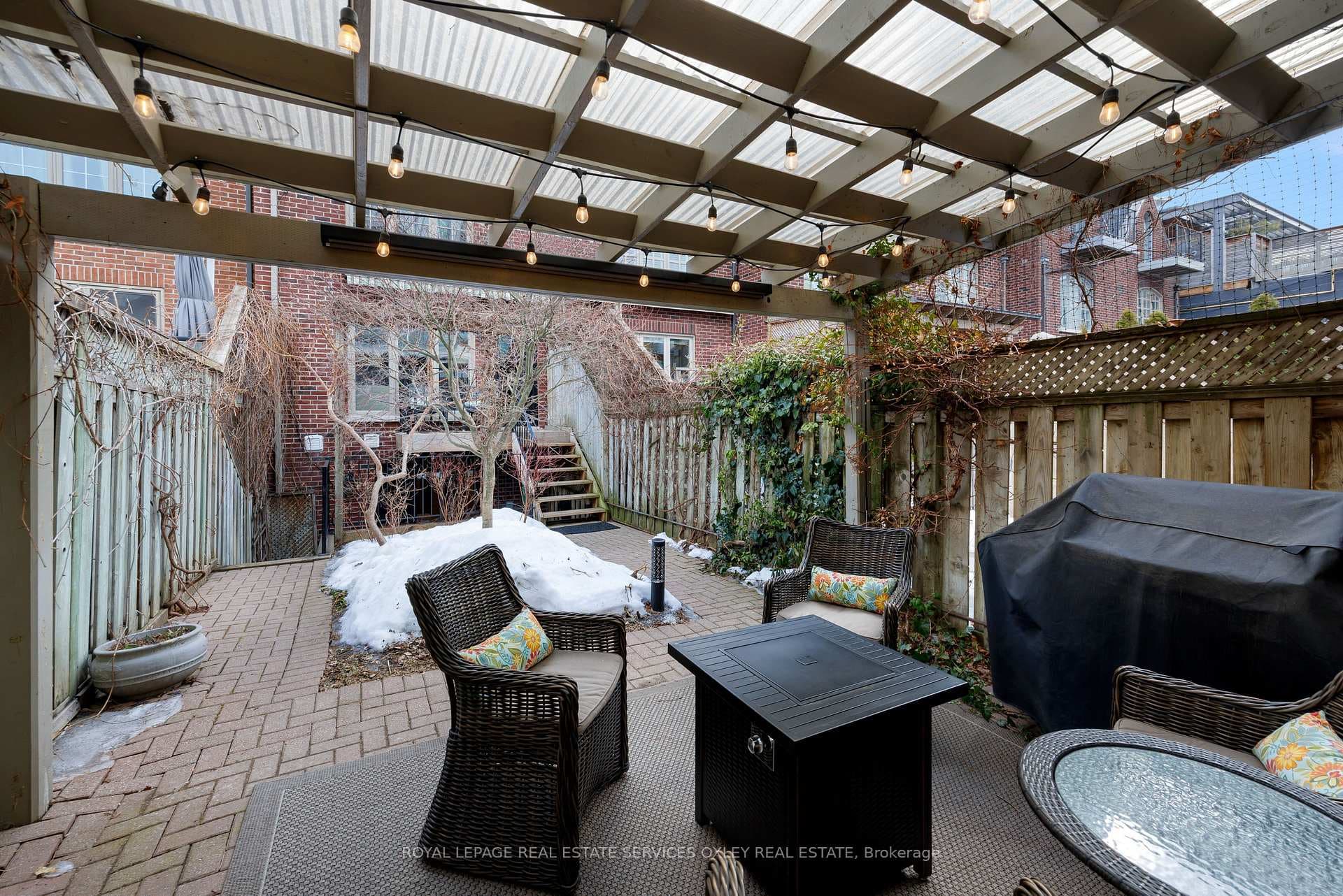 188 Bedford Road photo 35