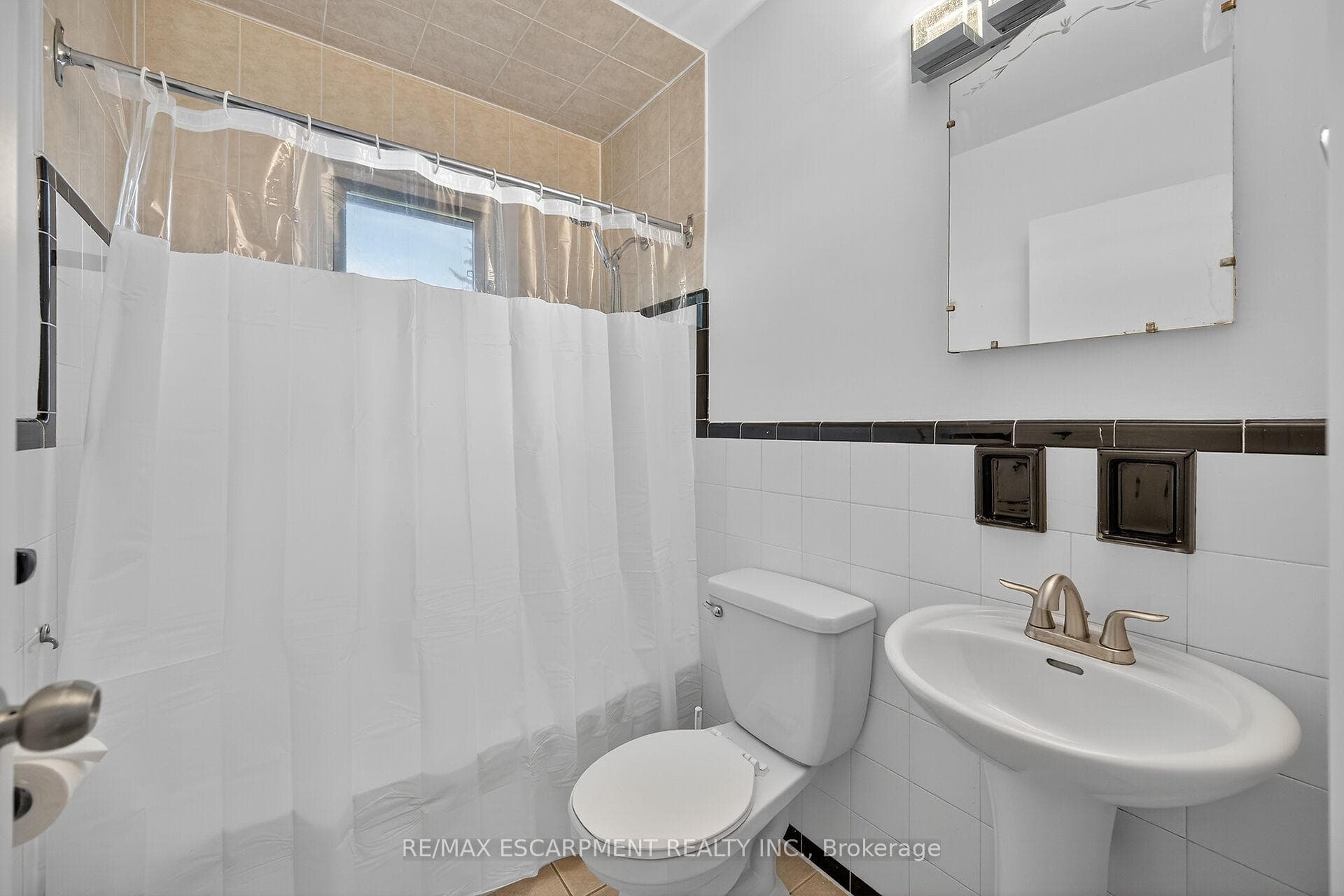314 East 16th Street photo 20