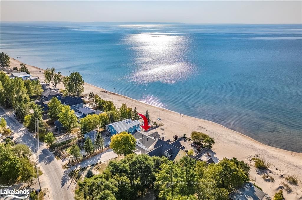 874 TINY BEACHES Road photo 4