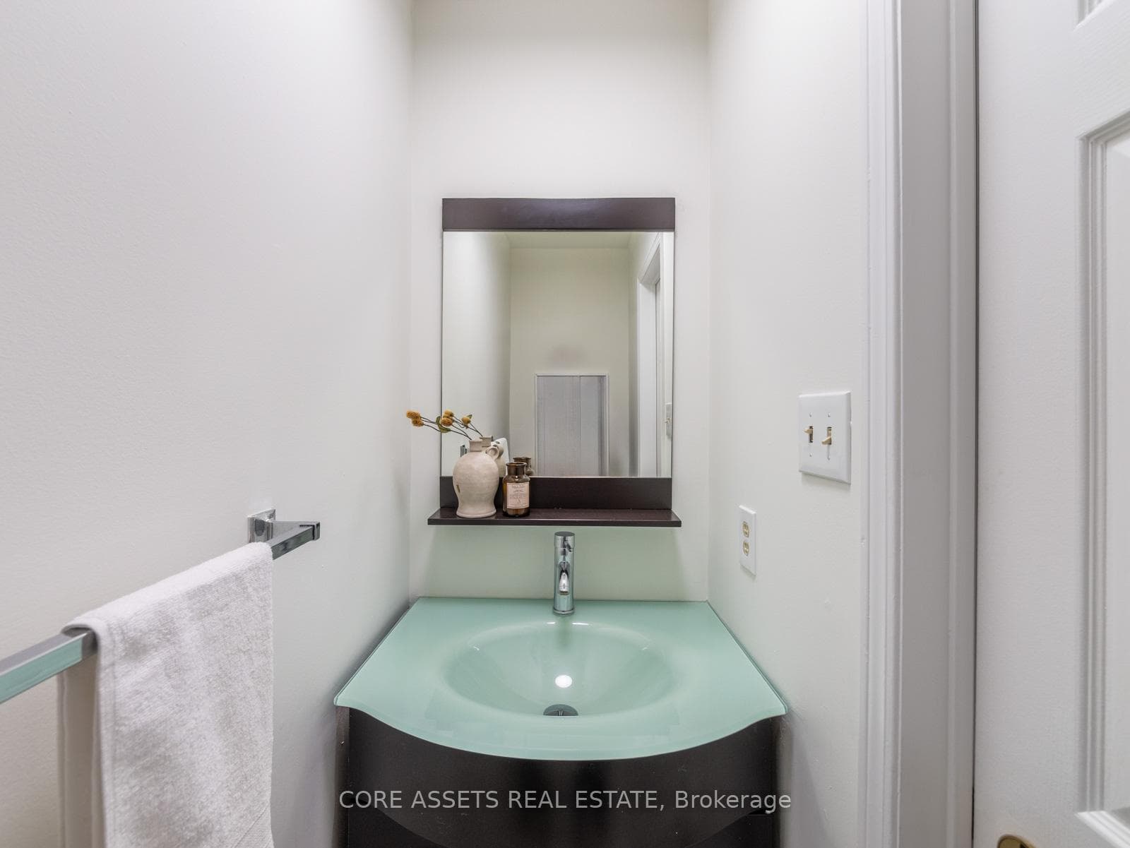 384 Assiniboine Trail photo 19