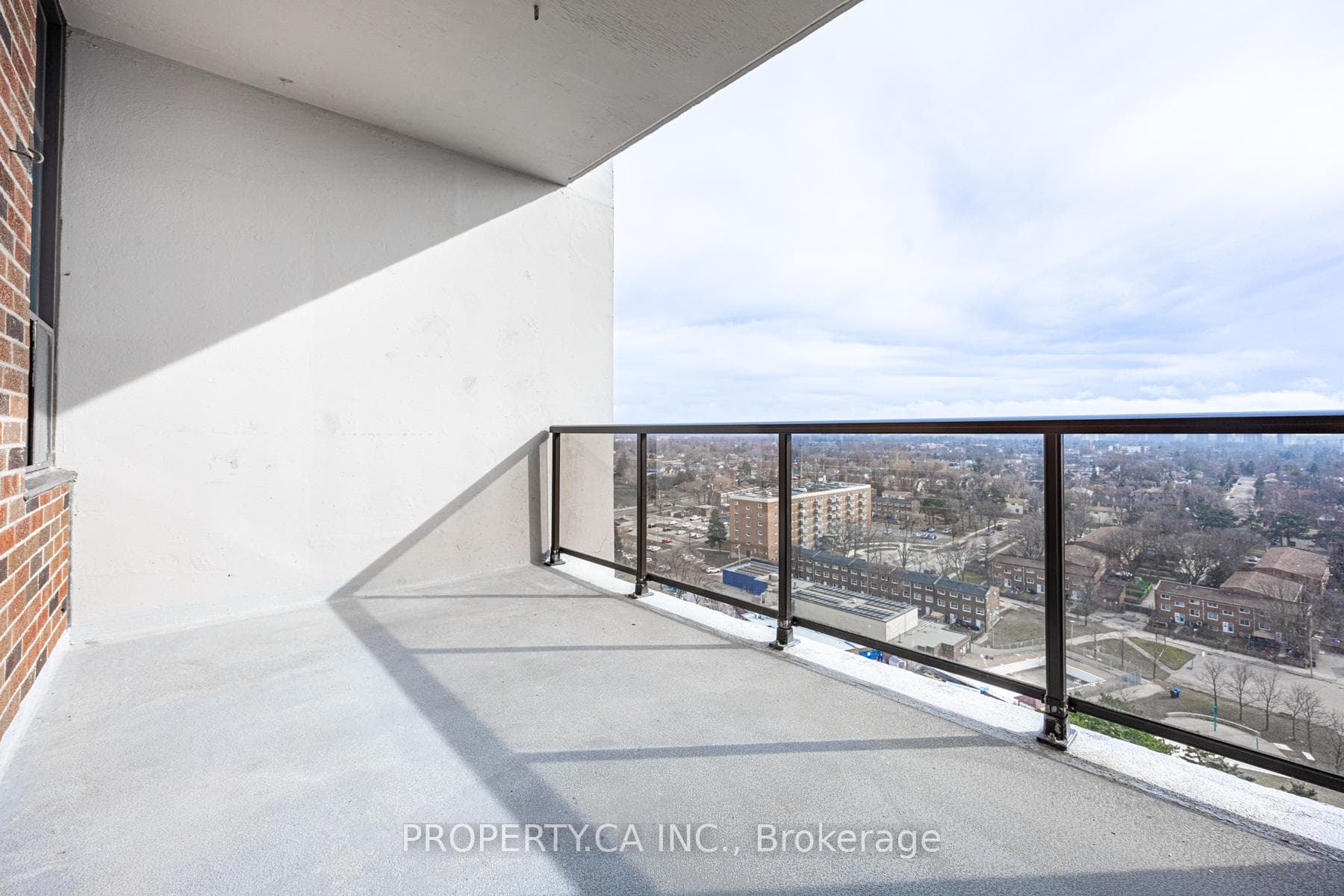 45 Sunrise Avenue Unit PH06 photo 21