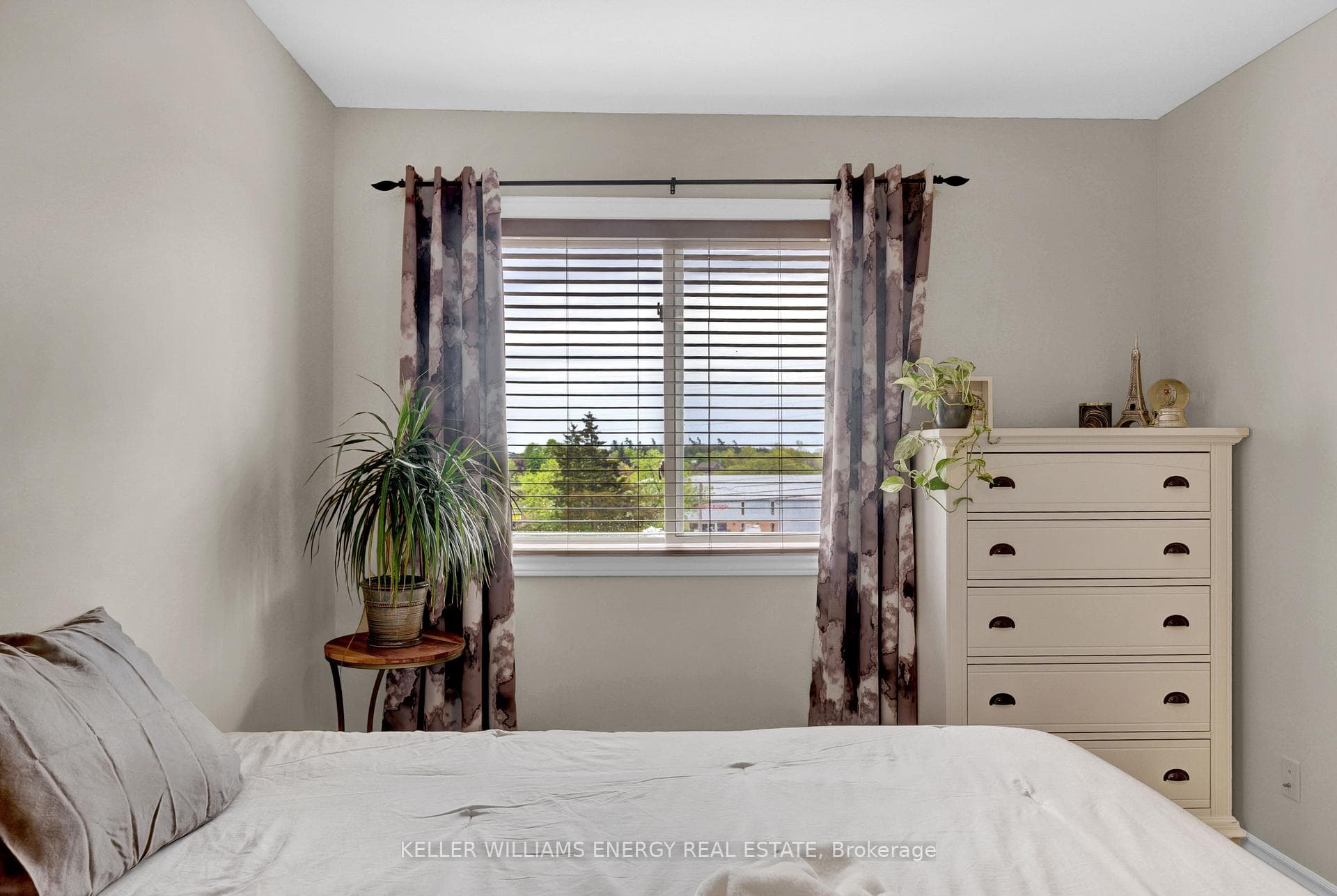 73 Mountain Ash Drive photo 25