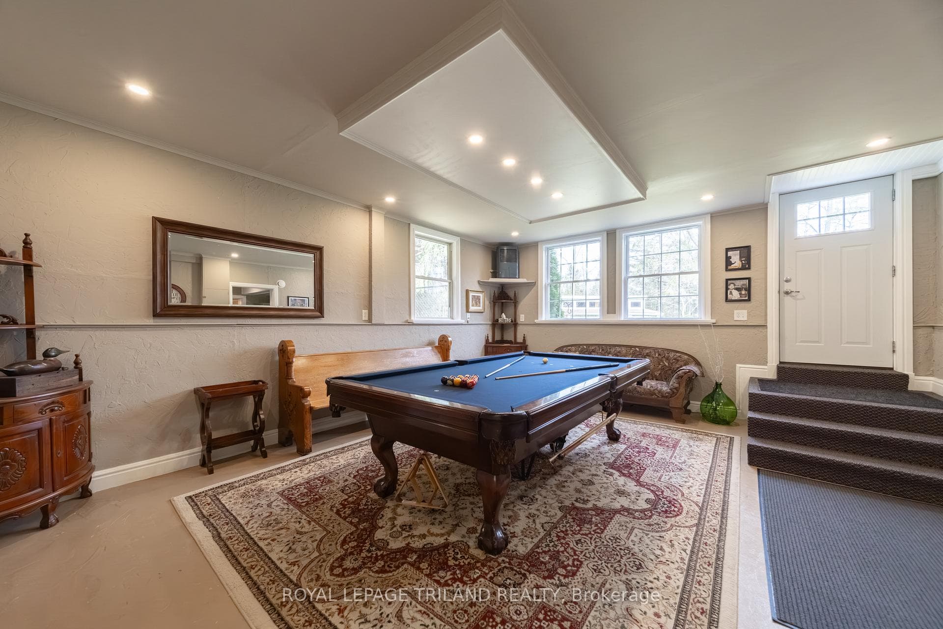 Stunning 3 season games room with walk out