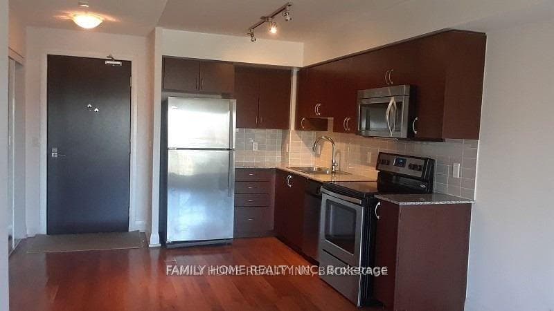 376 Highway 7 Avenue Unit 617A photo 21