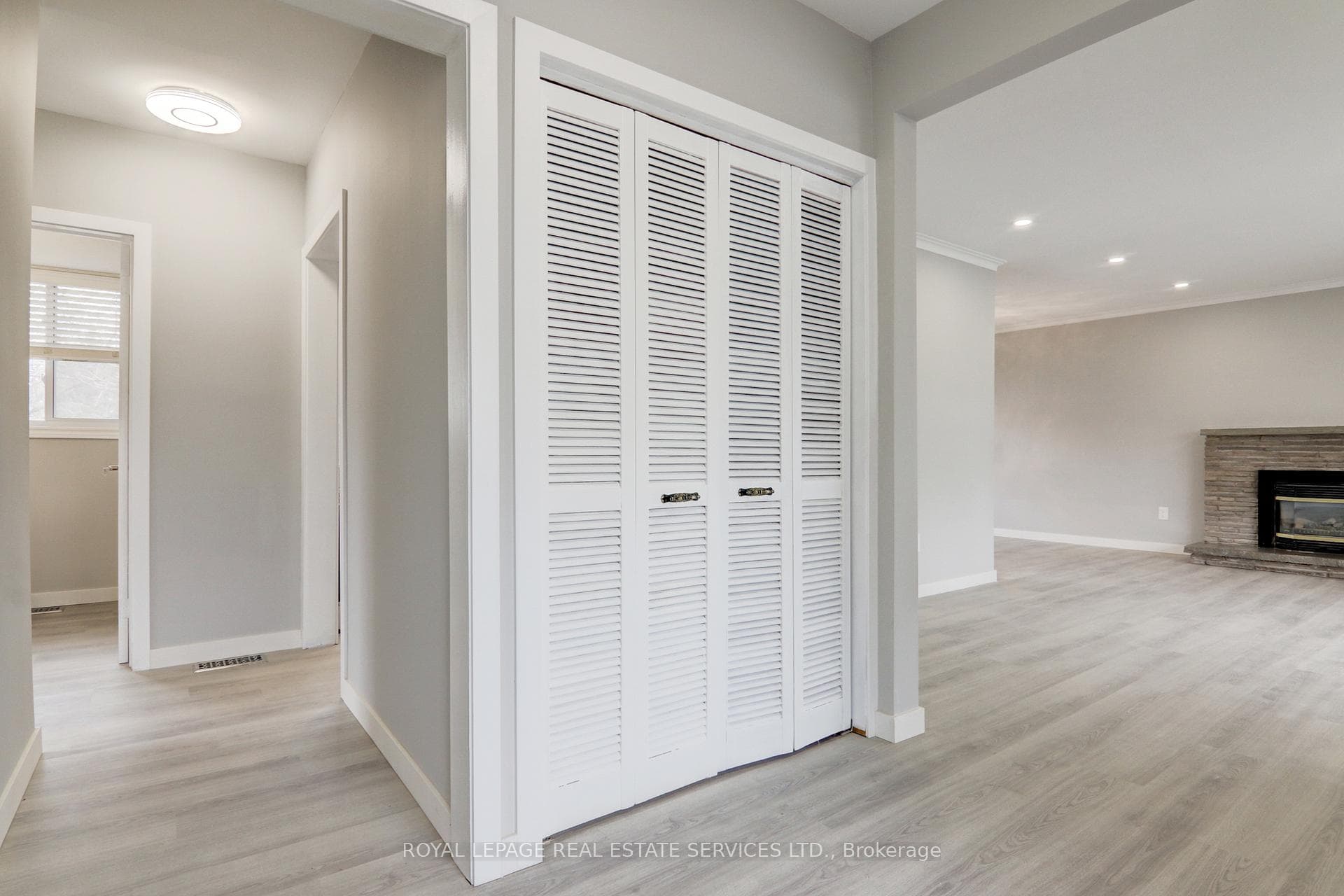 1191 Newton Road photo 3