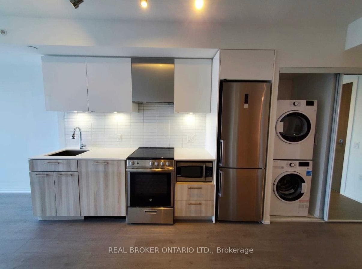 251 Jarvis Street Unit 2514 photo 4