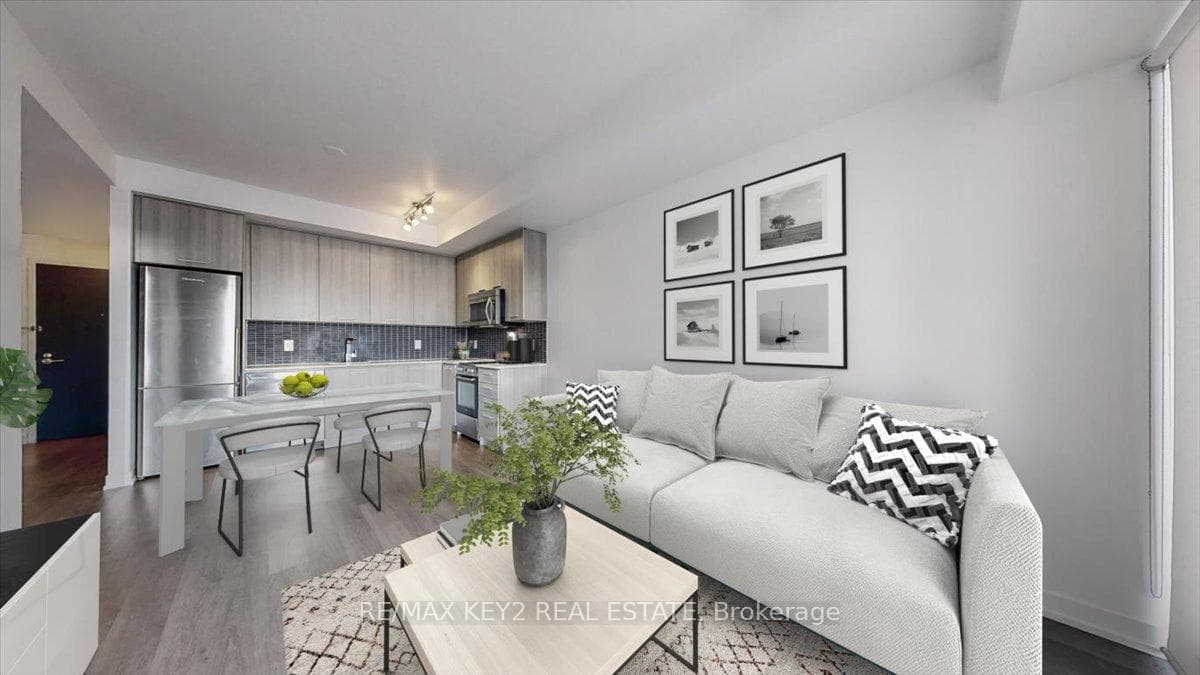 105 George Street Unit 502 photo 3