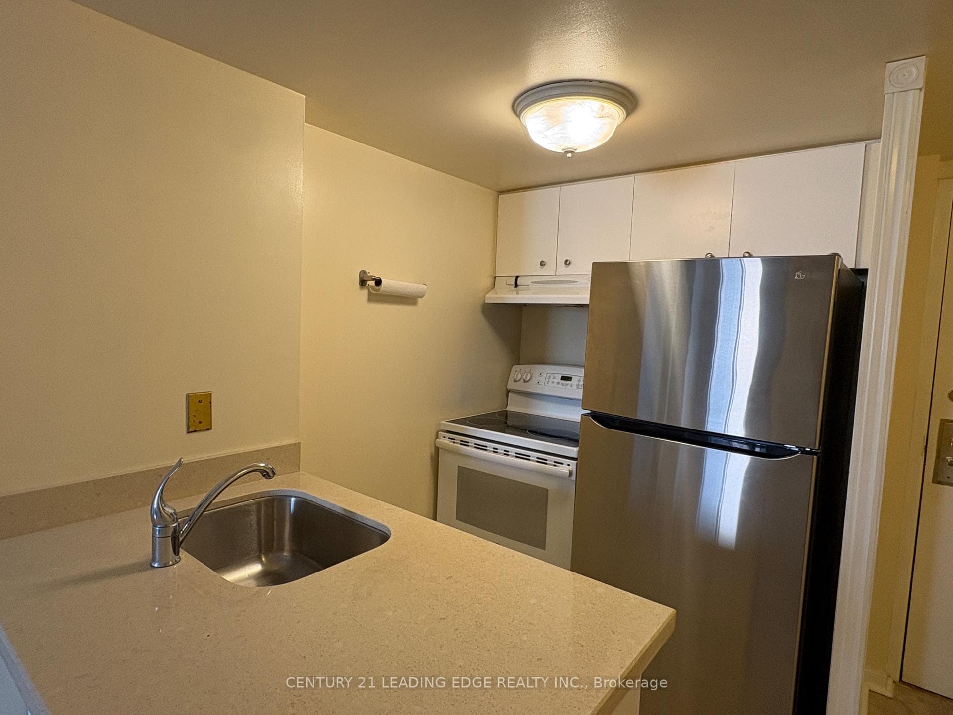 25 Grenville Street Unit #1609 photo 9