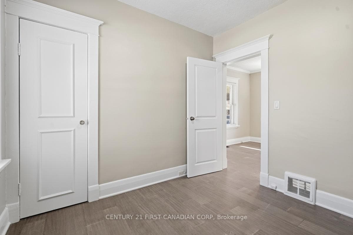 63 Beattie Avenue photo 20