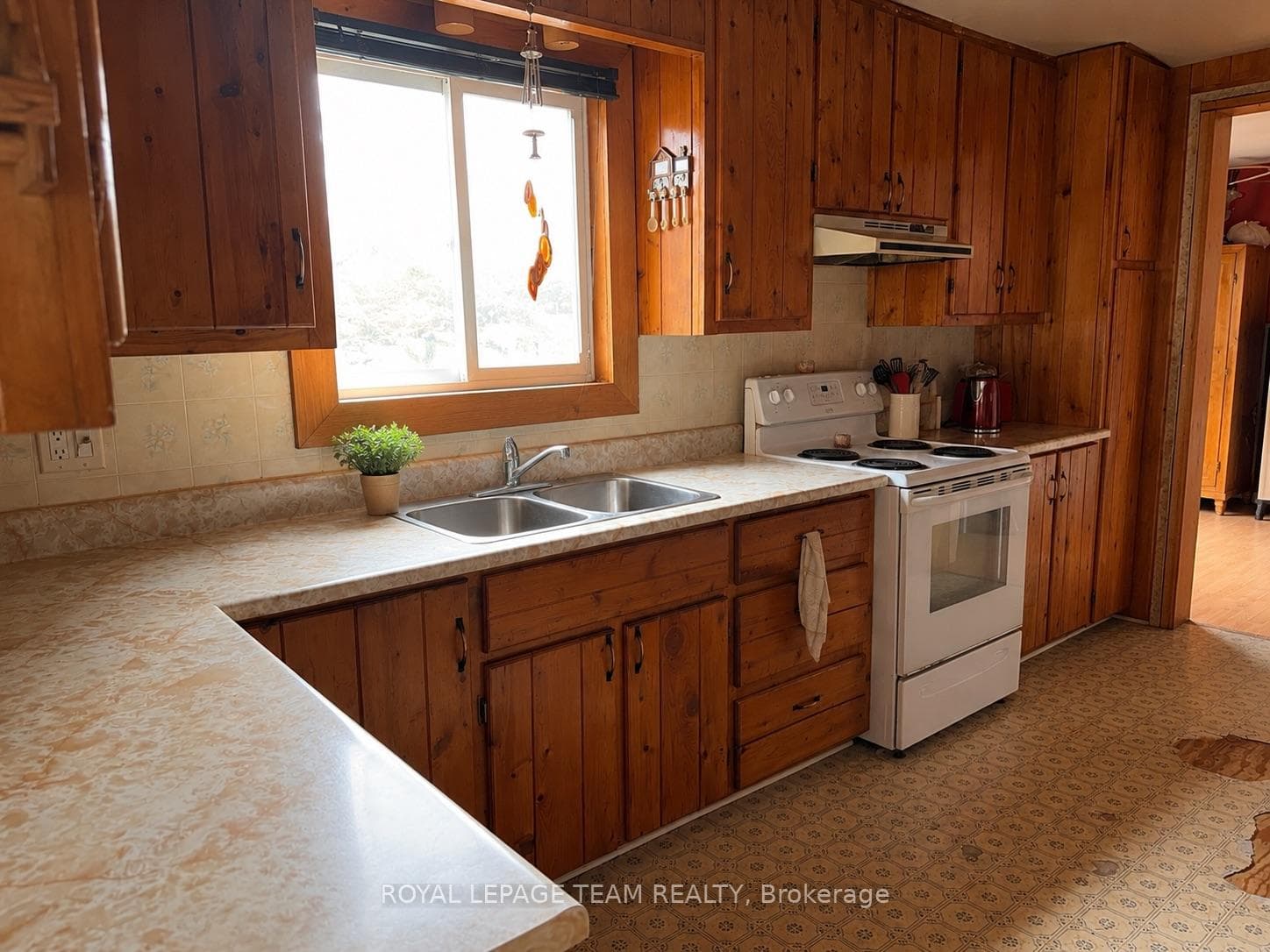 88 Mill Street photo 29